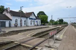 Dworzec PKS Zduńska Wola: Adres, rozkład, przystanki planuj podróż!