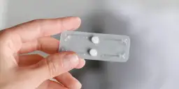 Tabletka "dzień po" bez recepty od 1.05.2024: zasady i wiek