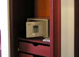 Ile kosztuje sejf w hotelu w Turcji? Sprawdź ceny i ukryte koszty