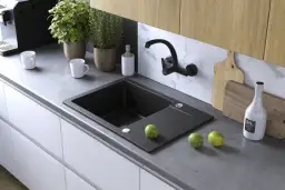 Idealny zlew do czarnego blatu: kolory, materiały, styl - przewodnik