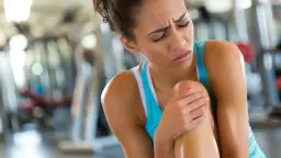 Jak skutecznie złagodzić zakwasy po treningu i przyspieszyć regenerację