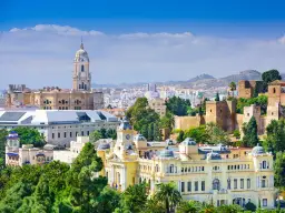 Ile kosztuje bilet do Hiszpanii? Sprawdź najniższe ceny latem