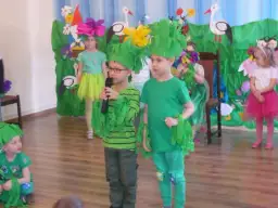 Jak zrobić strój szczypiorka dla dziecka – proste i kreatywne pomysły