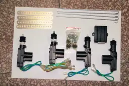 Samodzielny montaż centralnego zamka: Kompletny przewodnik DIY