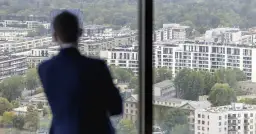 Dlaczego deweloperzy nie podają cen mieszkań? Odkryj ukryte powody