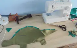 Jak uszyć przytulankę krok po kroku – proste instrukcje dla każdego