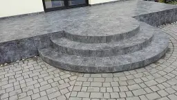 Jak zaszalować schody zewnętrzne półokrągłe - unikaj najczęstszych błędów