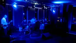 Mistrzowska improwizacja jazzowa: Naucz się grać bez nut i reguł