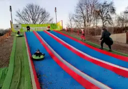 Deli Park atrakcje – najlepsze miejsca dla rodzin z dziećmi