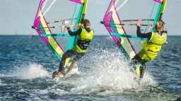 Windsurfing: Ile trwa nauka? Odpowiadam jako instruktor!