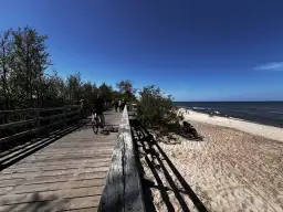 Ustronie Morskie Kołobrzeg ile km? Sprawdź najkrótsze trasy i czasy podróży