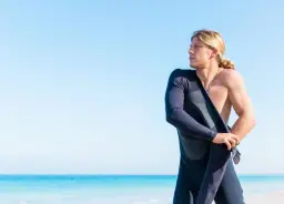 Pianka do pływania: Jak wybrać idealną? Kompletny przewodnik