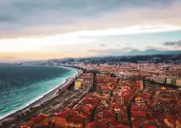 Nicea czy jest bezpiecznie? Poznaj prawdę o bezpieczeństwie w mieście