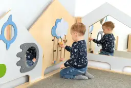 Kącik sensoryczny w przedszkolu: Inspiracje, DIY, rozwój dziecka