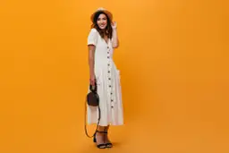 Jakie buty do długiej sukienki? Stylizacje bez modowych wpadek