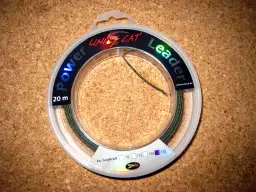 Plecionka na suma: Grubość, splot, wytrzymałość co musisz wiedzieć?