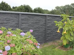 Czym pomalować beton na zewnątrz, aby uniknąć problemów z trwałością?