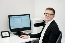 Gdzie przyjmuje dr Mrugacz okulista? Sprawdź lokalizacje w Białymstoku