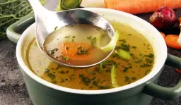 Jaka wołowina na rosół? Oto najlepsze kawałki dla idealnego smaku