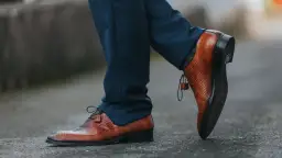 Braune Herrenschuhe: So kombinieren Sie sie fehlerfrei & elegant