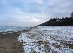 Gdzie nad morze zimą? Odkryj wyjątkowe miejsca i atrakcje