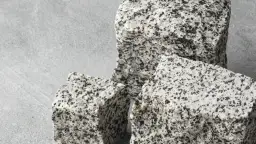 Ile waży blat kuchenny? Zaskakujące różnice w materiałach i wadze