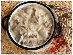 Sos z grzybów leśnych: Prosty przepis krok po kroku