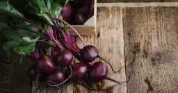 Ile kalorii mają buraki? Pełna analiza wartości odżywczych