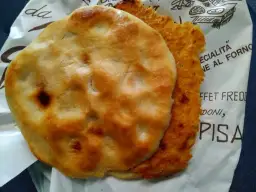 La Cambusa Pisa: Pollo Arrosto, Cecina e Sapori Autentici