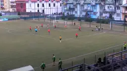 Zarobki piłkarzy w 1 lidze polskiej: co naprawdę zarabiają zawodnicy?