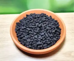 Najlepsze nawozy zamiast obornika, które poprawią Twoje plony i glebę