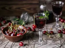 Jak przechować wiśnie z nalewki, aby zachować ich smak i świeżość?