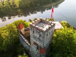 Zamek w Czchowie: Fascynująca historia i atrakcje turystyczne