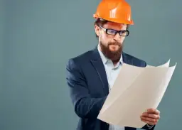 Kto musi sporządzić instrukcję bezpieczeństwa pożarowego i jakie są konsekwencje zaniedbań?