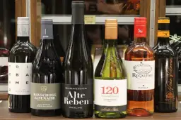 Welcher Wein passt zu Karpfen? Die besten Empfehlungen für Ihr Essen