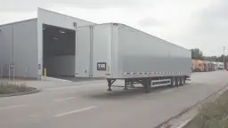 Ile waży naczepa do tira? Sprawdź wagi różnych typów naczep