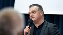 Szczepan Wójcik: Jak skutecznie przeprowadzać szczepienia?