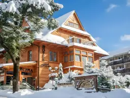 Zakopane: Ceny noclegów ile wydasz i jak zaoszczędzić?