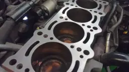 Jak sprawdzić benzynę w oleju i uniknąć poważnych uszkodzeń silnika