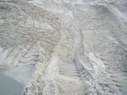 Wylewka bez pęknięć? Wybierz właściwy piasek 0-2 mm!