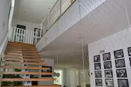 5 bezpiecznych alternatyw co zamiast balustrady na schody: Sprawdzone metody