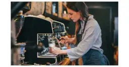 Ile prądu zużywa ekspres do kawy? Sprawdź realne koszty!