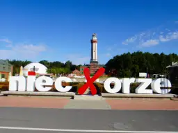 Ile schodów ma latarnia w Niechorzu? Zaskakujące fakty i widoki