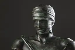 Mitoraj w Starym Browarze: Gdzie są rzeźby i co symbolizują?