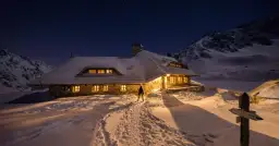 Czy schronisko może odmówić noclegu? Sprawdź swoje prawa i zasady