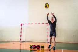 Test sprawnościowy do Policji 2025: szczegółowy opis wszystkich ćwiczeń