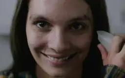 Recenzja filmu Uśmiechnij się - Czy warto go obejrzeć? Opinie i krytyka