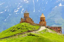 Gruzja kiedy jechać: najlepszy czas na niezapomnianą podróż