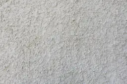 Tynk gipsowy czy cementowo-wapienny? Decyzja, która oszczędzi Ci kosztów