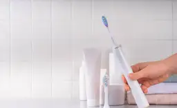 Czy szczoteczka soniczna niszczy plomby? Prawda o bezpieczeństwie!